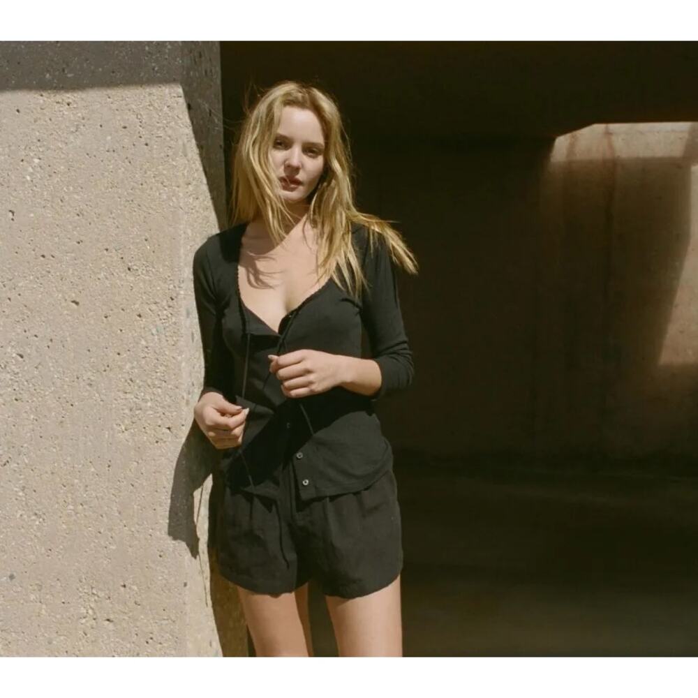 Dôen Vivienne Tee NWT discontinued